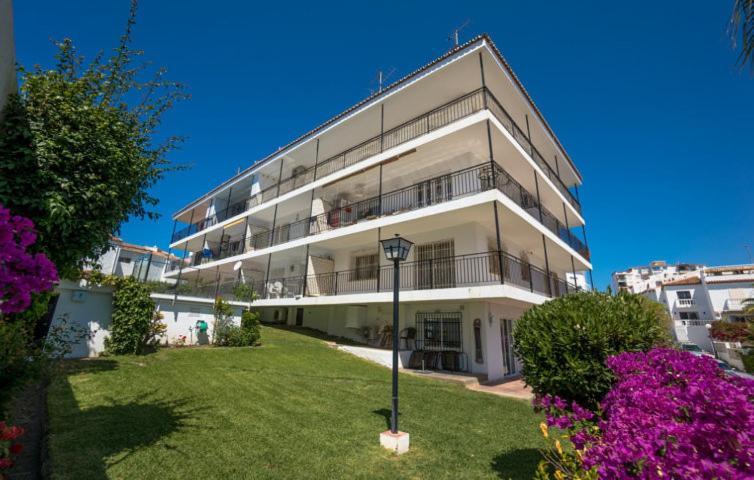 Appartement Aguamarina 7 Menyber à Nerja Extérieur photo