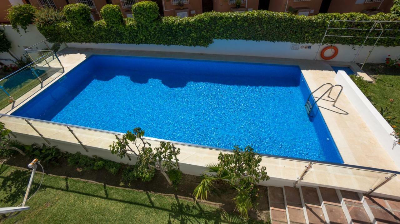 Appartement Aguamarina 7 Menyber à Nerja Extérieur photo