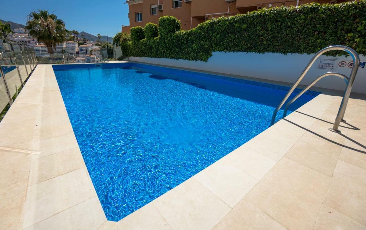 Appartement Aguamarina 7 Menyber à Nerja Extérieur photo